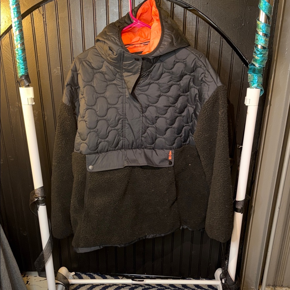 Stylish Black Quilted Women's Jacket